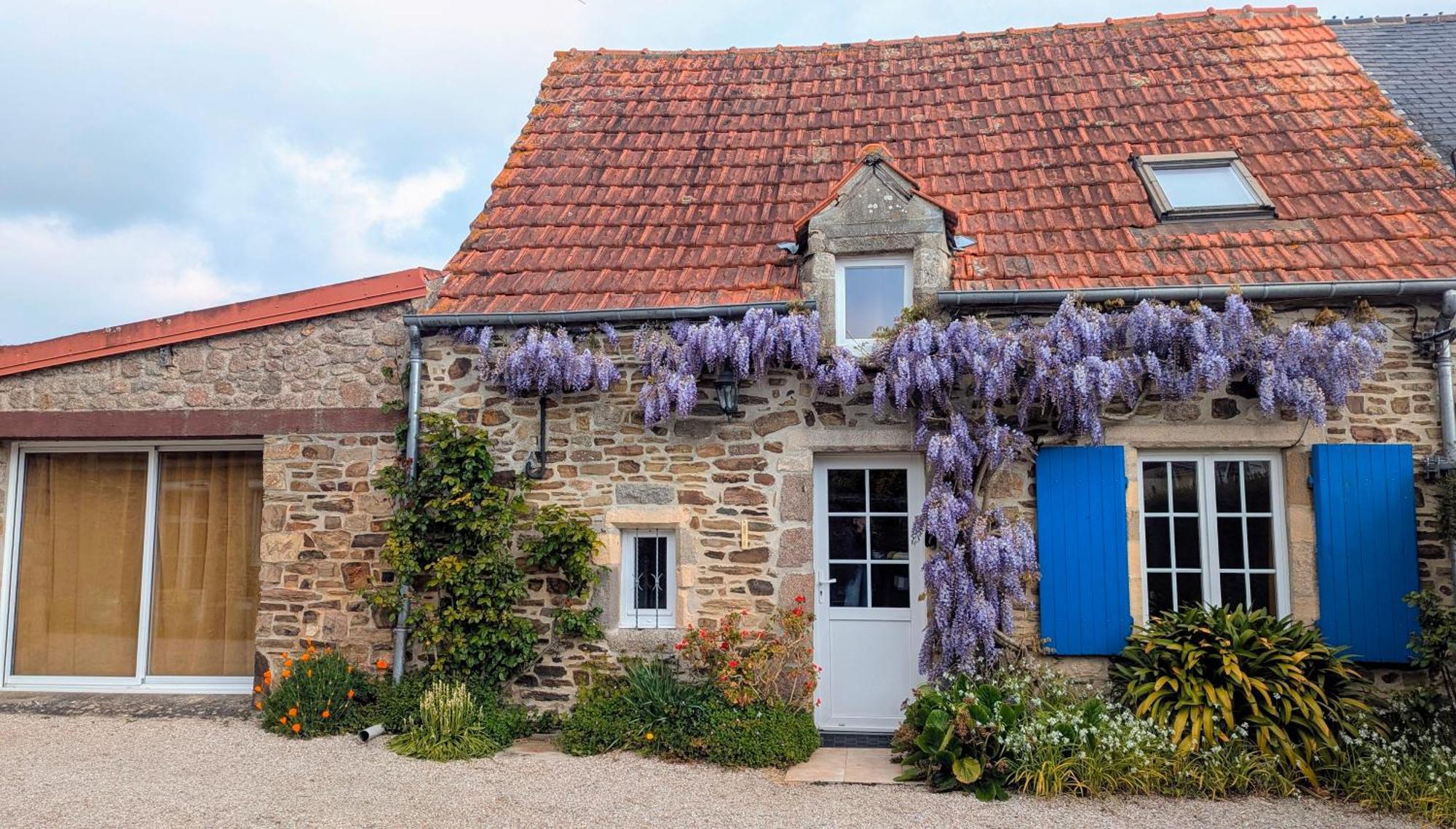 Maison Normande Proche De La Mer Et Des Lieux Touristiques Quettehou Eksteriør billede